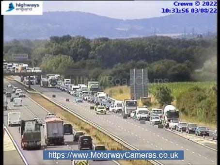 Cotswold Journal: Latest CCTV images from J8 of the M5